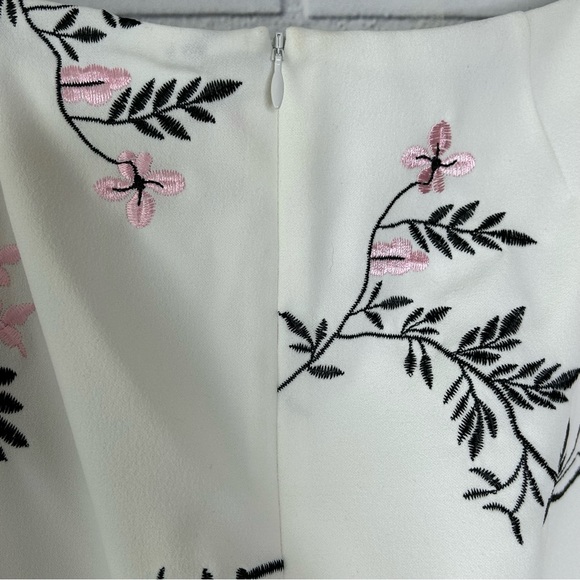 Kasper Women's Embroidered Floral Skirt size 16 - Picture 6 of 10